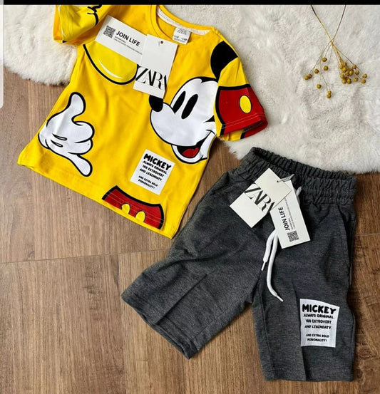 Mickey Mouse set for kids